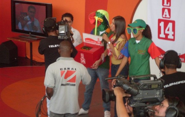 Festival Millonario, Programa de televisión de la 14