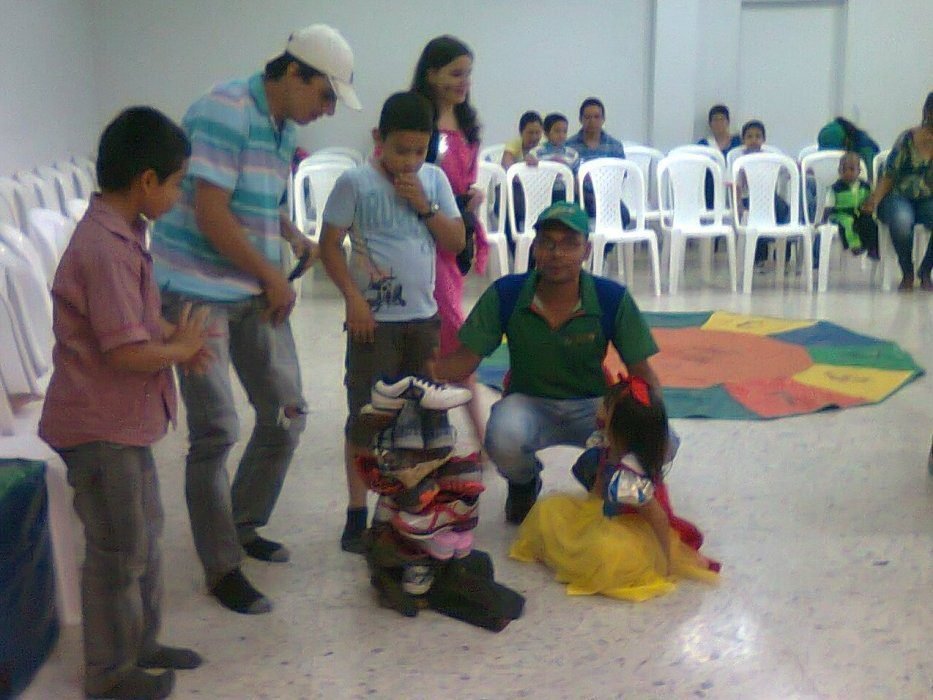 Campo de verano con juegos y recreación